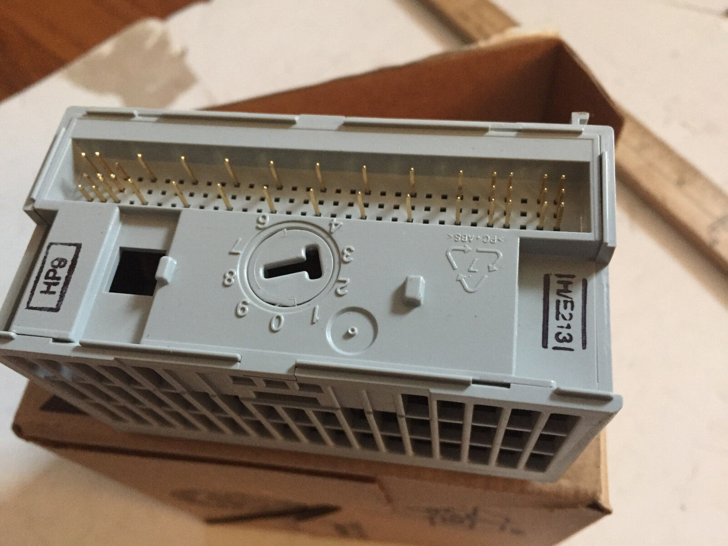 Allen Bradley 1794-Oa81,1794-0A8i,96282873,1794-0A81,Isolated Output Module,Ct