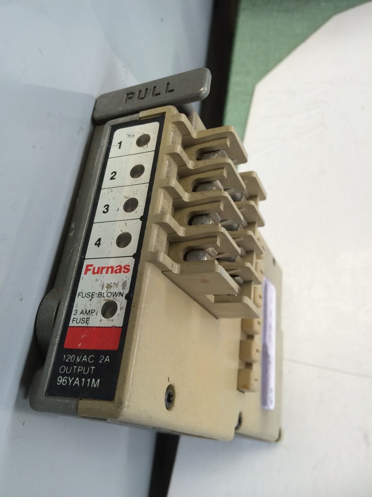 Furnas 120Vac Output Module 2Amp 96Ya11m ,120Vac,Bw