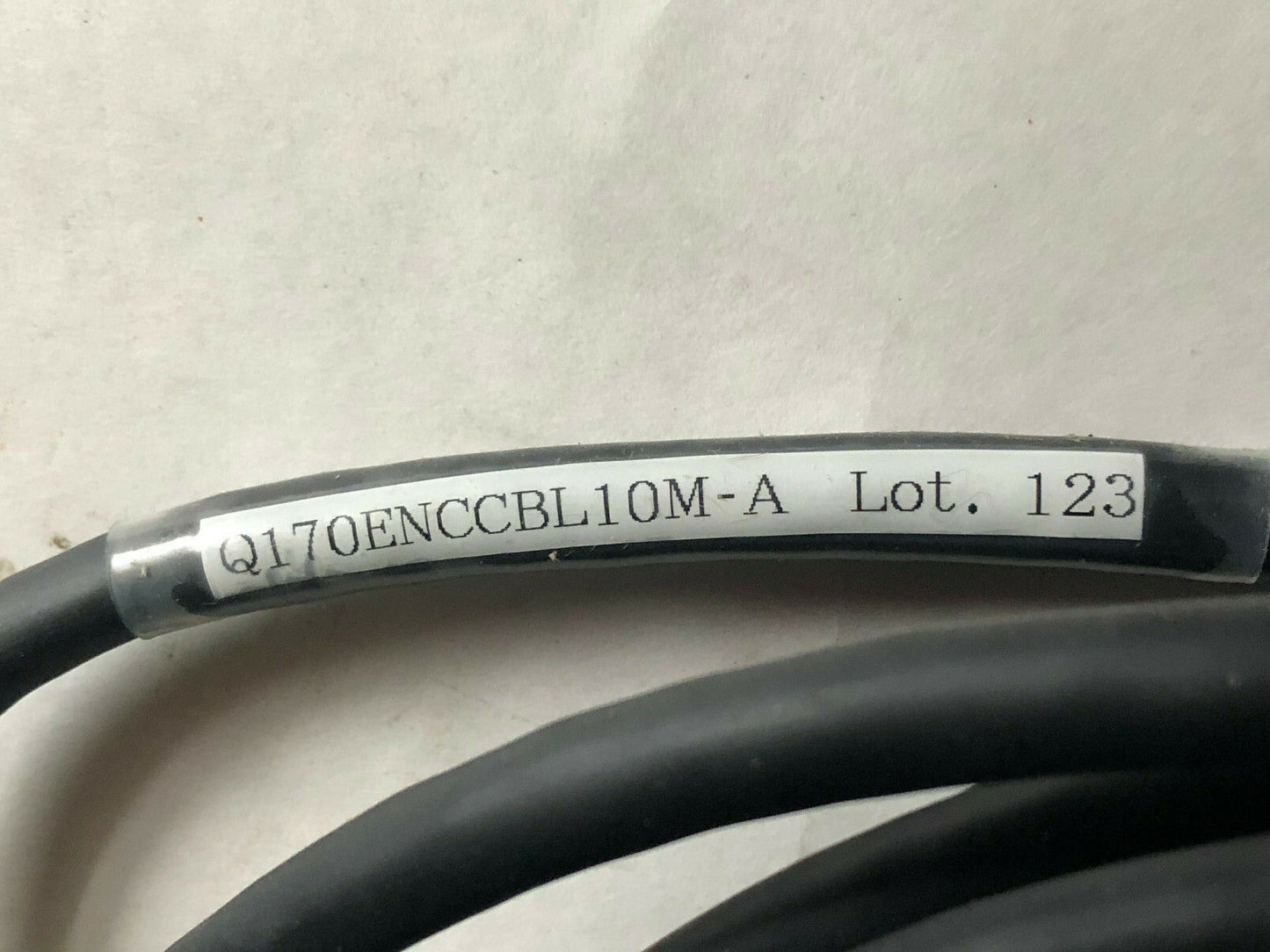 New Mitusbishi Electric Q170enccbl10m-A Lot. 123 Servo Cable,Connector,Sv