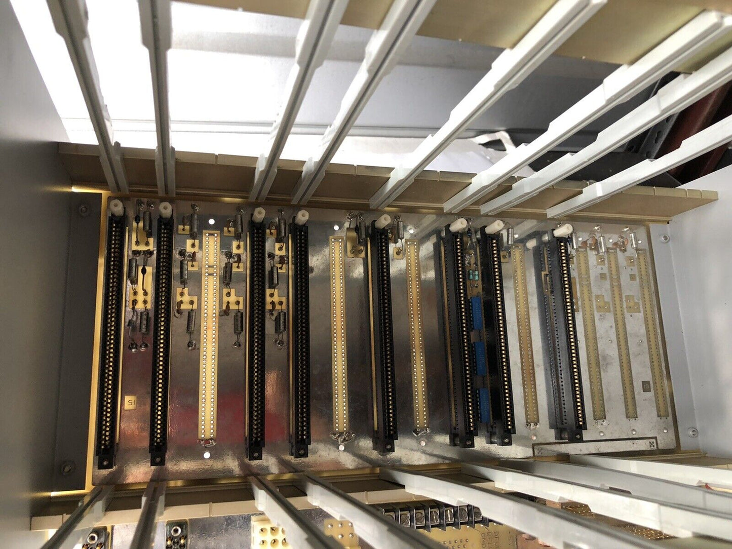 Foxboro B0133ml,B0132mt-C,F8246e,T71x64 Rack,D0124xx A,15 Slot,B0133ml,2B8406,Fc