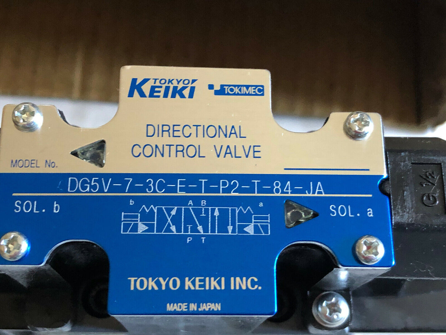 Tokyo Keiki Dg5v-7-3C-E-T-P2-T-84-Ja Directional Control Valve,Bta L0625,Tn