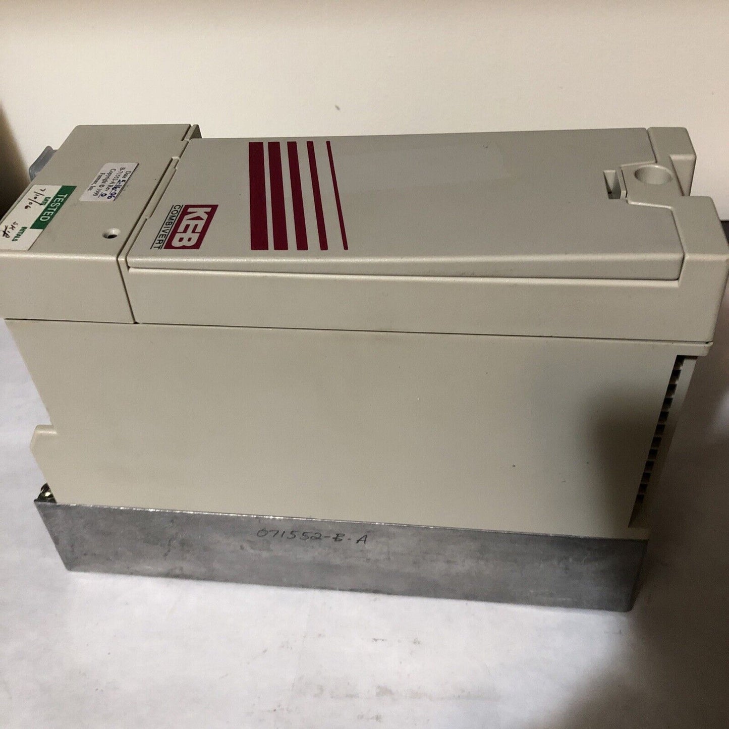 Keb Combivert F5, 09.F5.M1d-Laea Version 1.0,3Ph Inverter Drive 2.8 Kva,Bf