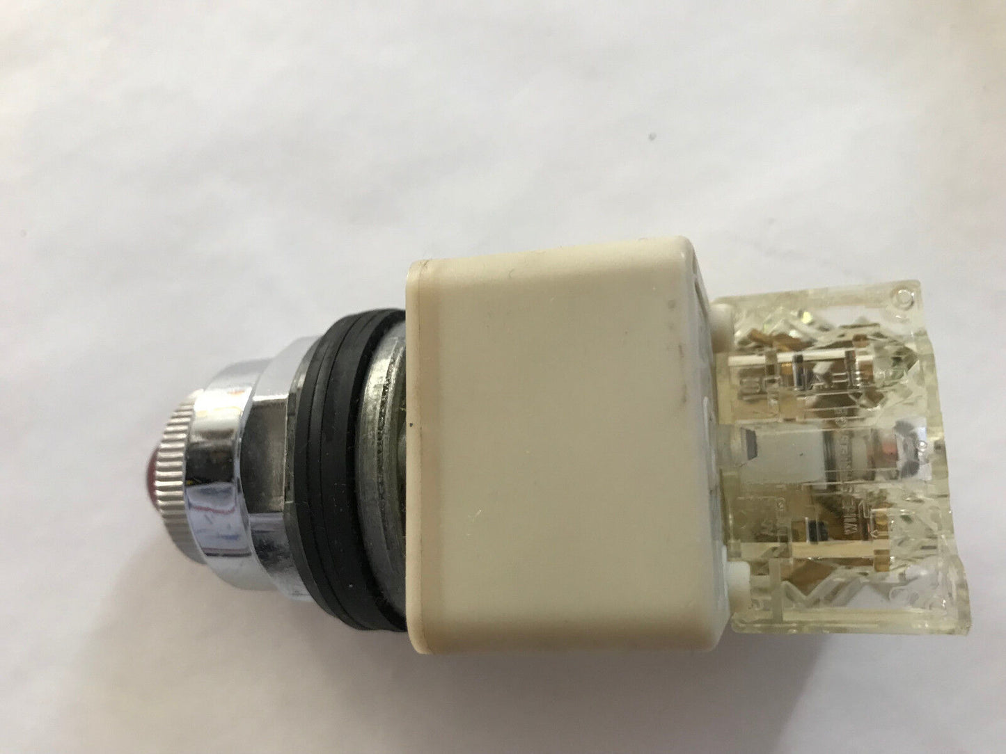 Lot 2 Square-D Class 9001 Km1,Km1r6,120V Push Test Pilot Light Red Lens,St