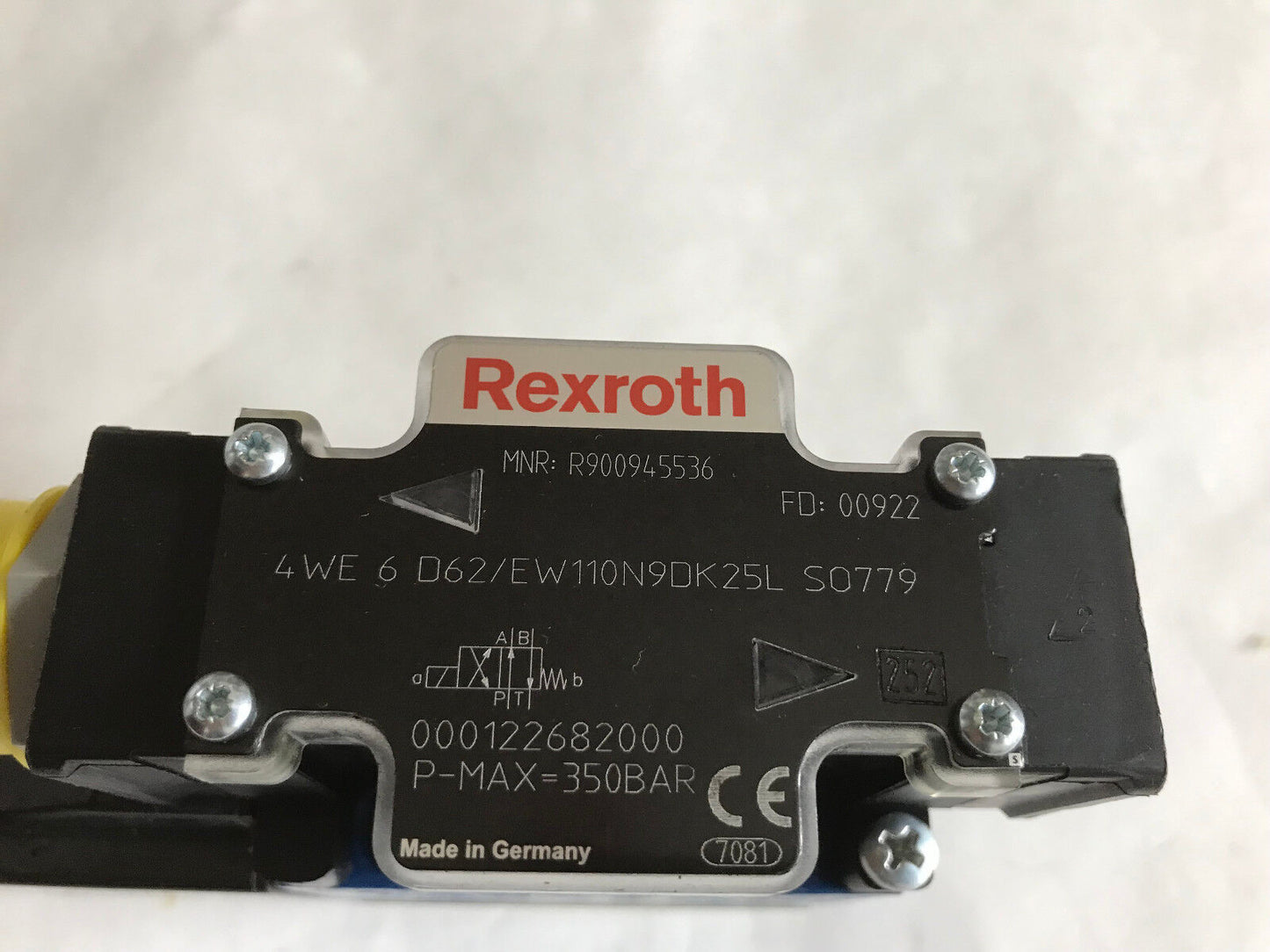 New Rexroth R900945536 Hydraulic Solenoid Valve 4We 6 D62/Ew110n9dk25l So779,Sc