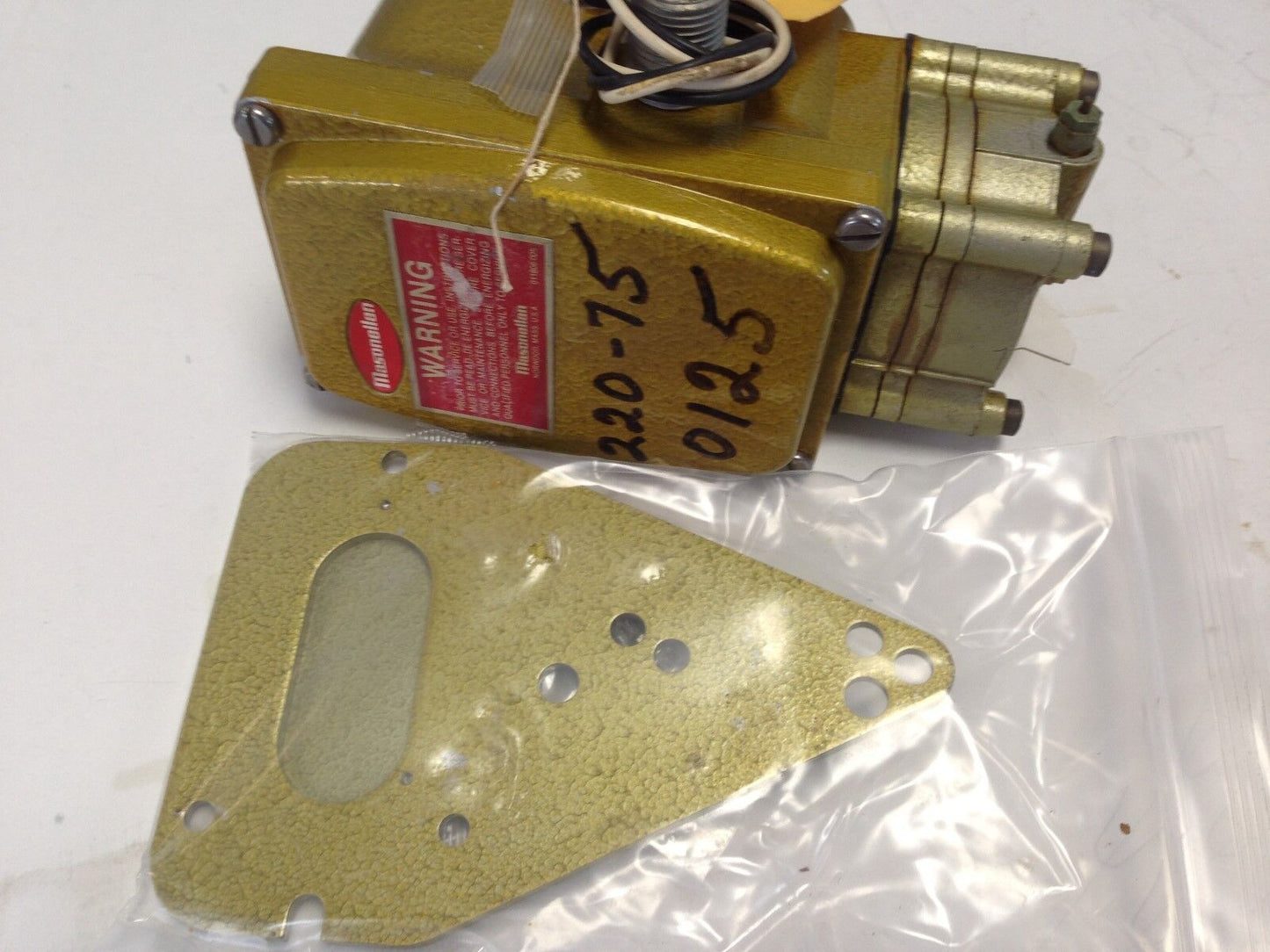 New Masoneilan I/P 8206 A Style 8006 A Transducer Valve,011808-005,220-750125,Db