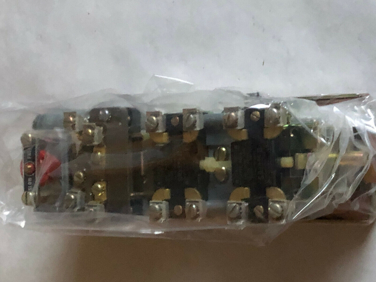 Square-D,Bo-3D, 9050 B0-3D Ac Pneumatic Relay,120 Vac,Class 9007,Type Bo-3,Bg