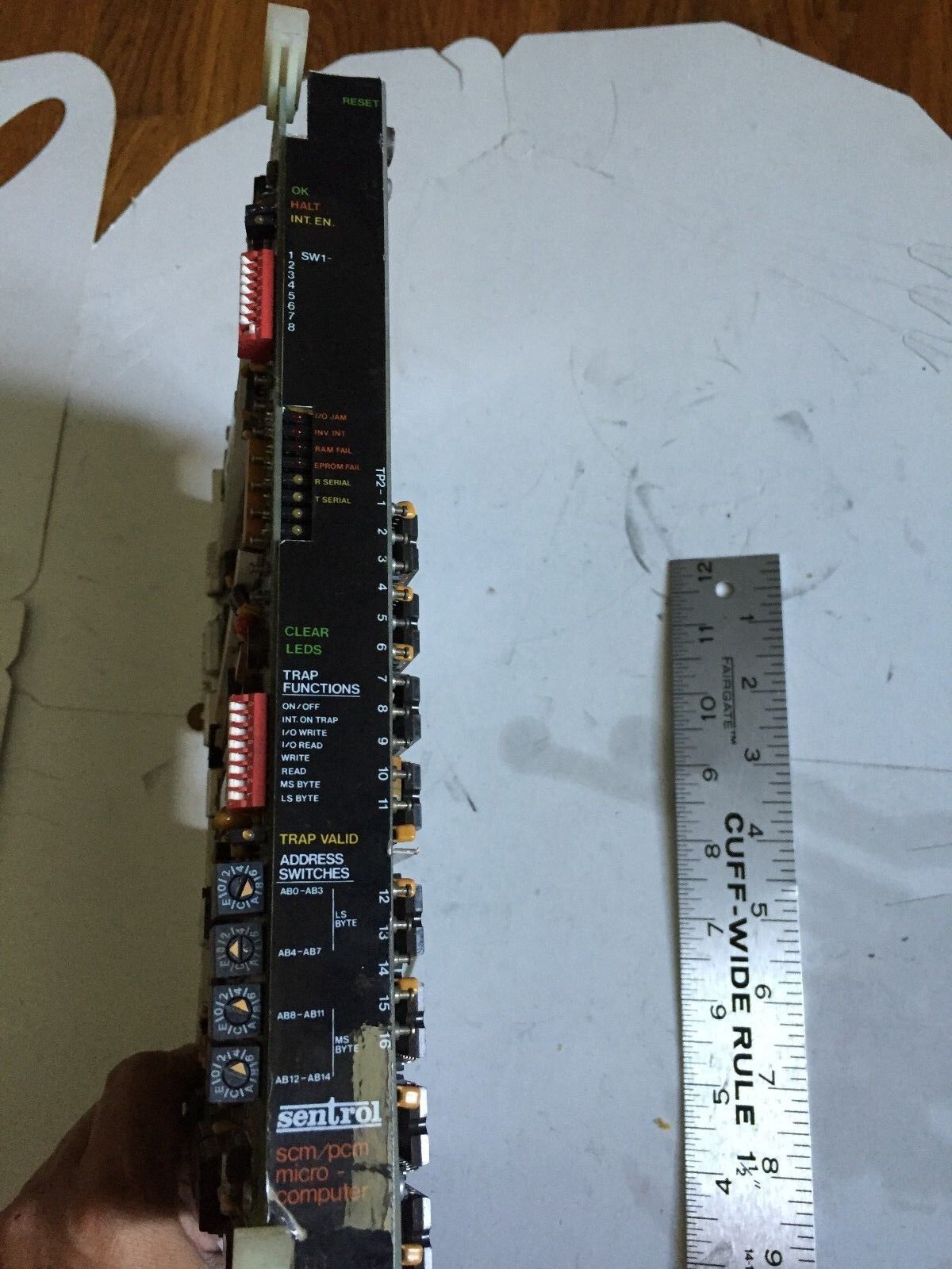 Sentrol 534 093 085,Scm/Pcm Processor 533 201 154 Microcomputer,533 201 155,Ea