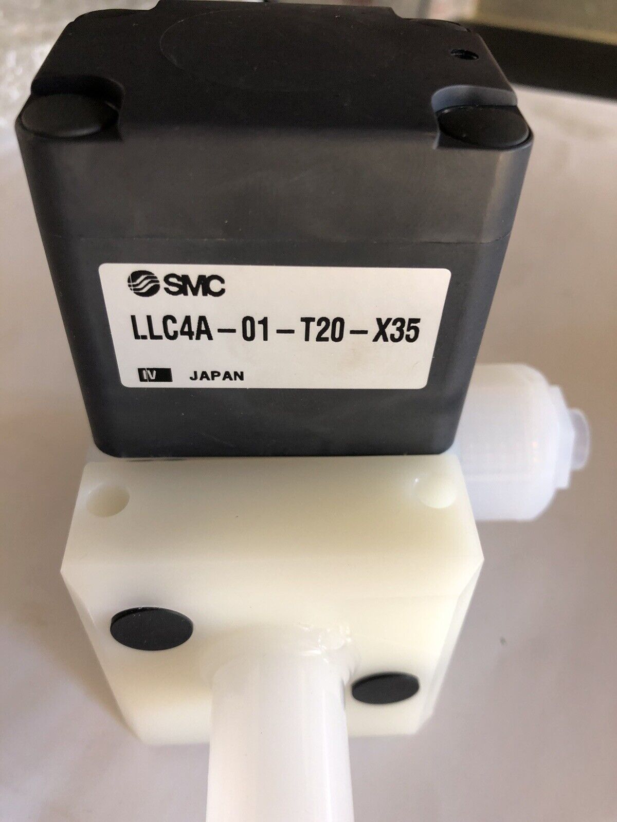 New Smc Llc4a-01-T20-X35 Fluoropolymer,Lvc40a-S11-X5,Llc4a-01-T20-X20 Soq,Cw