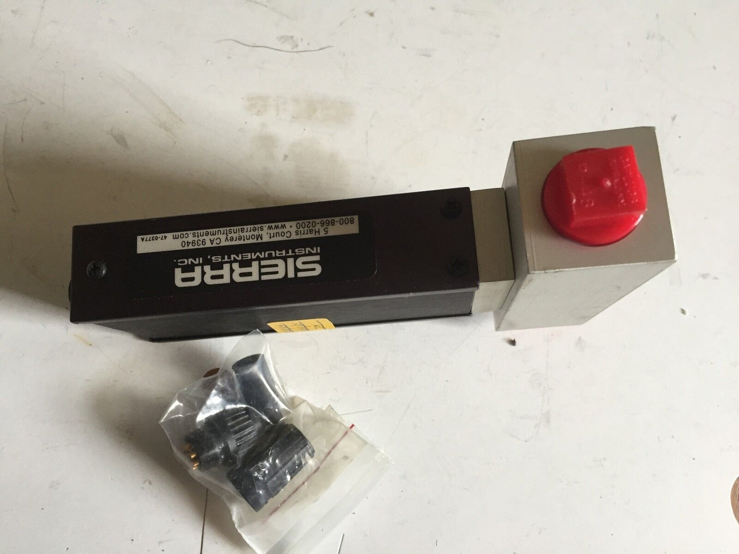 Sierra 730-Rfq-1682-2 Flow Switch, 1/2"Npt, 15Vdc, 80Psig ,Ba