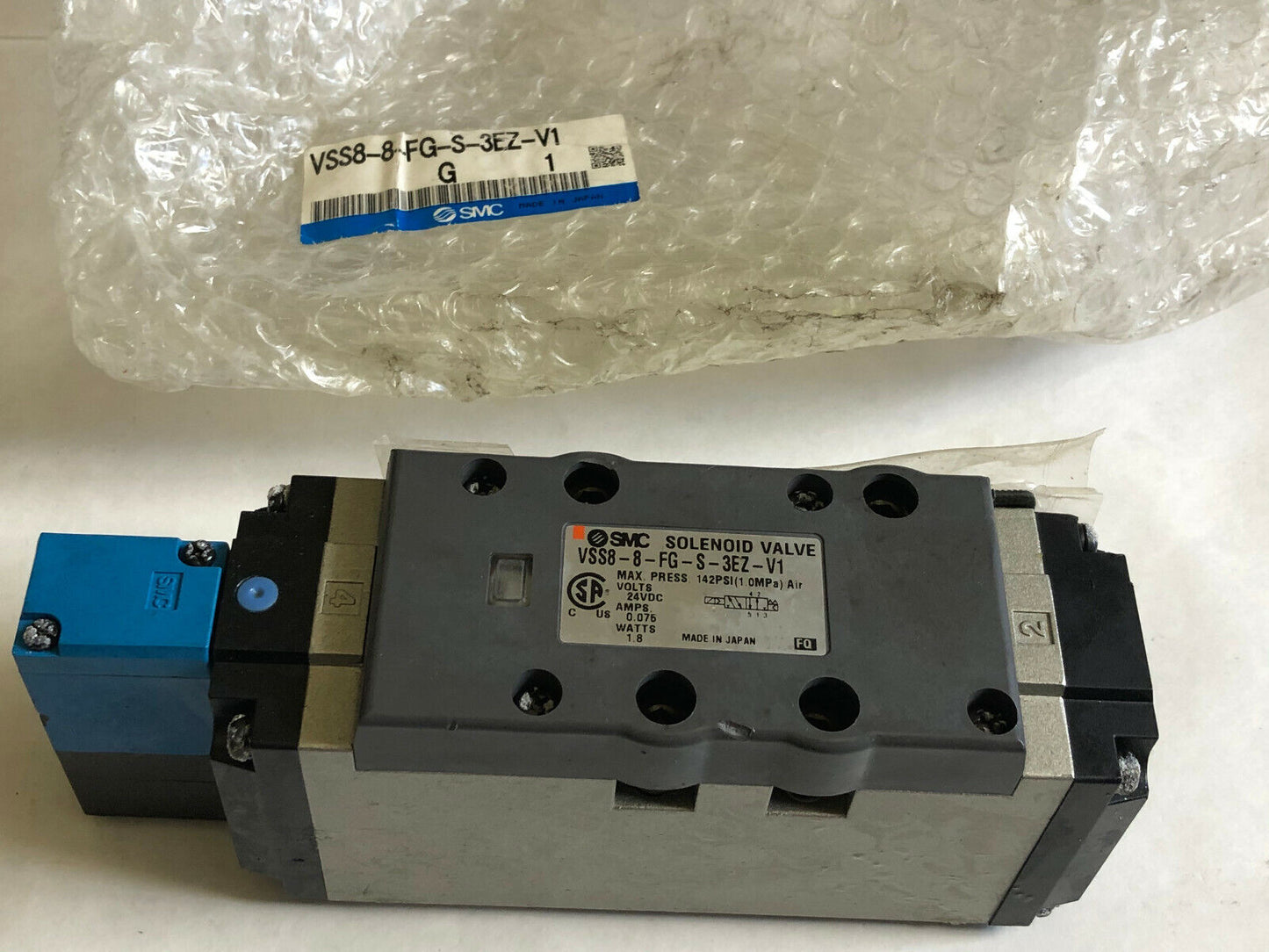 New Smc Vss8-8-Fg-D-3Ez-V1 Pneumatic Solenoid Valve Dc21-26V, 24 Vdc,Sr