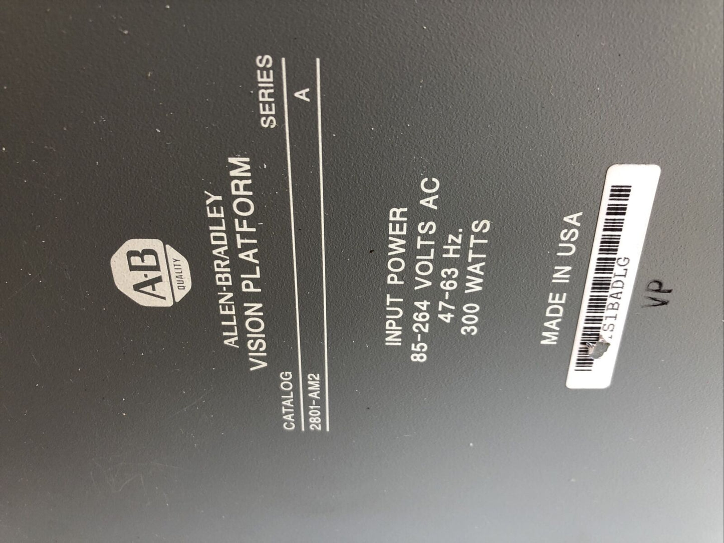 A-B 2801Am2,Allen Bradley 2801-Am2,Vision System Platform Chassis 100-240Vac,Fc