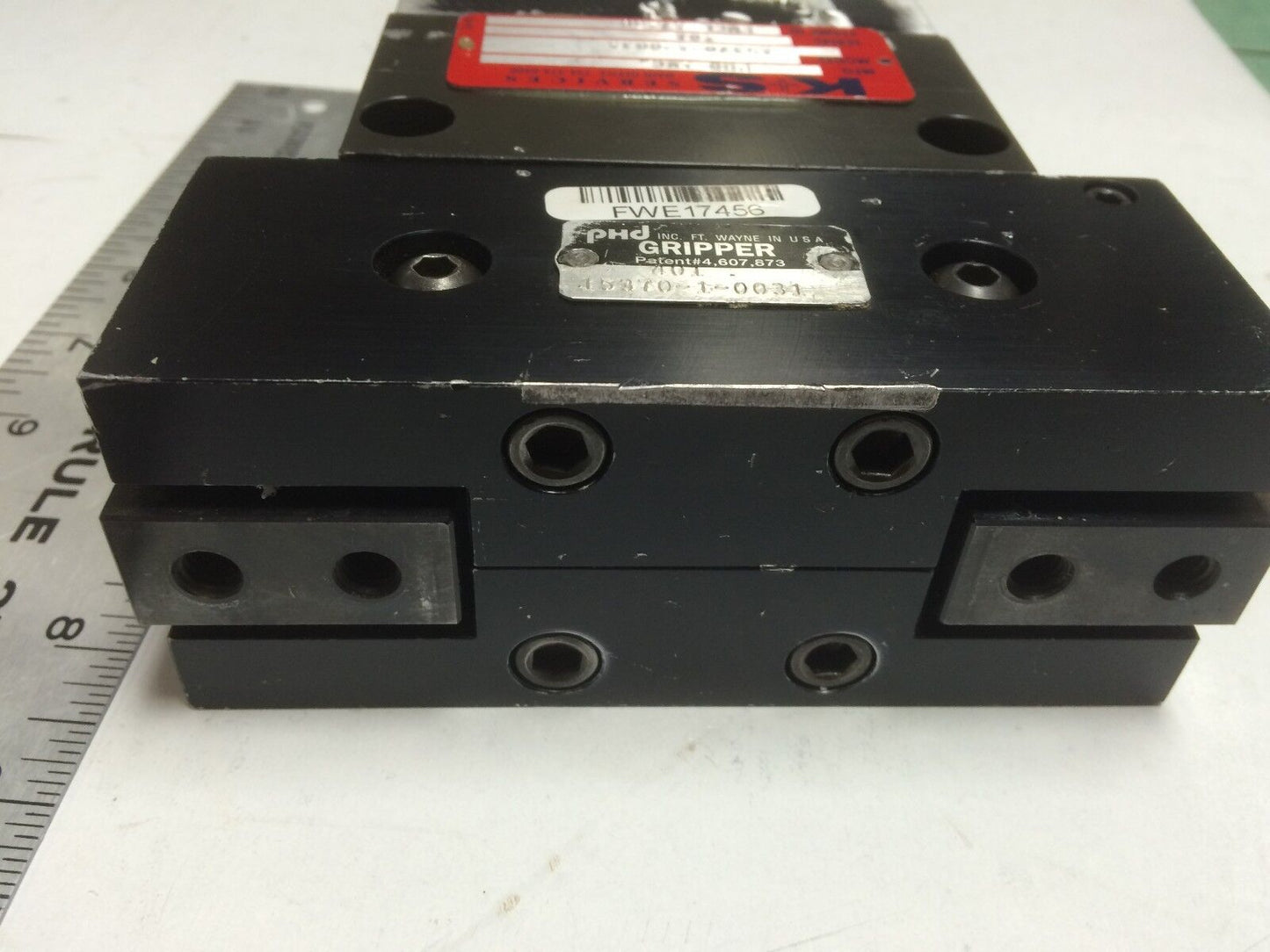 Phd 15370-1-0031 ,Fwel 17456,Phd 401, 4,607,873 Pneumatic Gripper,Bs