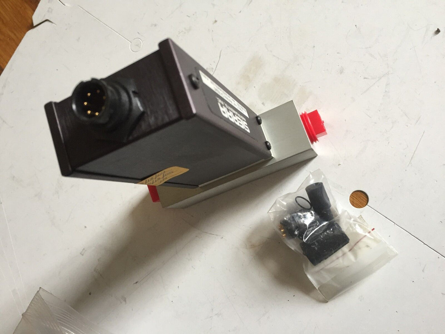 Sierra 730-Rfq-1682-2 Flow Switch, 1/2"Npt, 15Vdc, 80Psig ,Ba