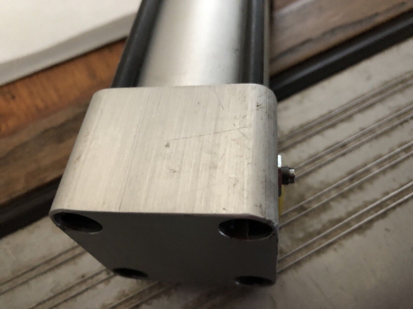 Phd Sgbe 14X4x2-Db-M-U8-H4 Sgbe 14X4x2-Db-M-U8 Cylinder,Actuator 02199551-03,Ar