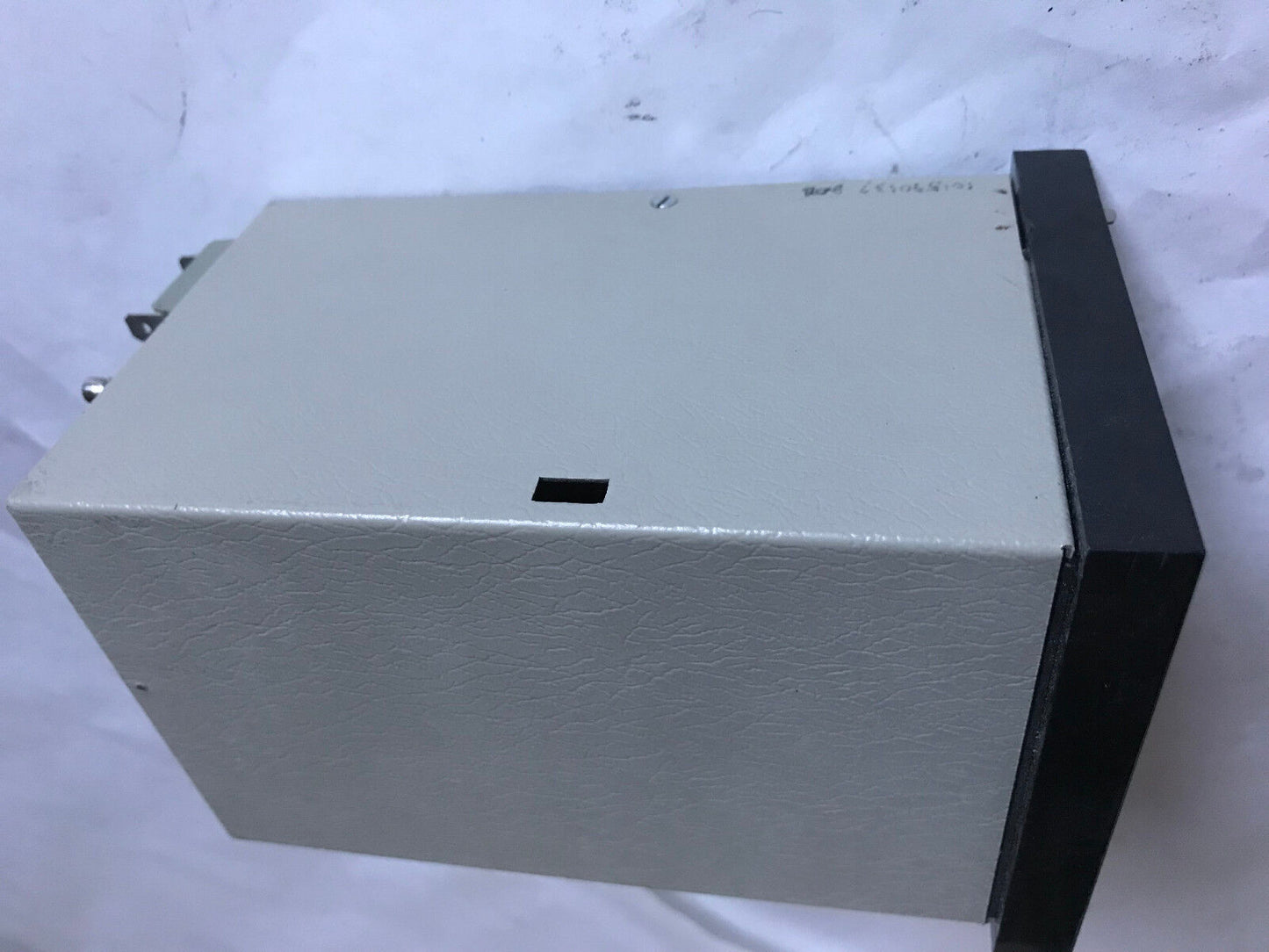 Eurotherm 918 Temperature Controller 918/Sct-Sct/J/0-599F/P1d/Ft/115V/X/1 Count