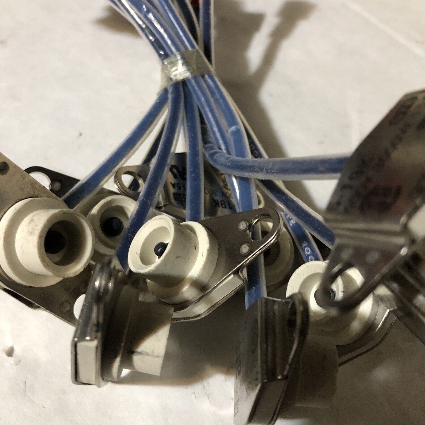 New Lot 10 Gte Lamp Holders S-19K S19k 600 V 3000 W 15 A ,Bv