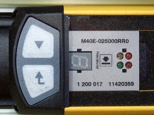 New 1 Set Sick Safety Light Curtains,M40s-025000Ar0,M40e-025000Rr0, Receiver,Ek