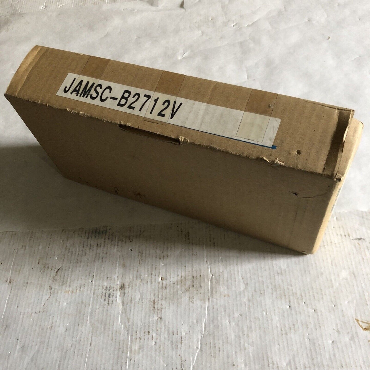 New Yaskawa Jamsc-B2712v Yaskawa Electric B2712,Plc B2712,Ey