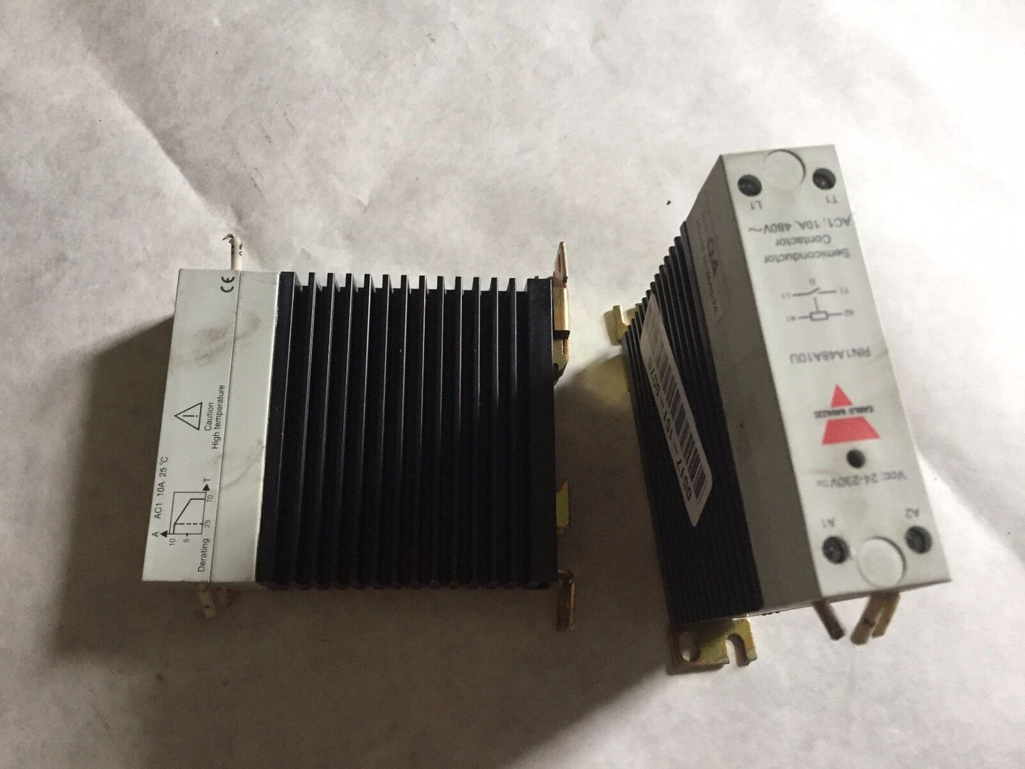 Carlo Gavazzi Rn1a48a10u Semiconductor Contactor,Sv