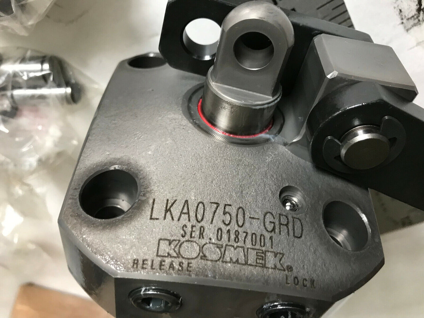 New Kosmex Lka0750-Grd,Okk Osaka 3J09694a Clamp Assembley, "I" Clamp,Sf