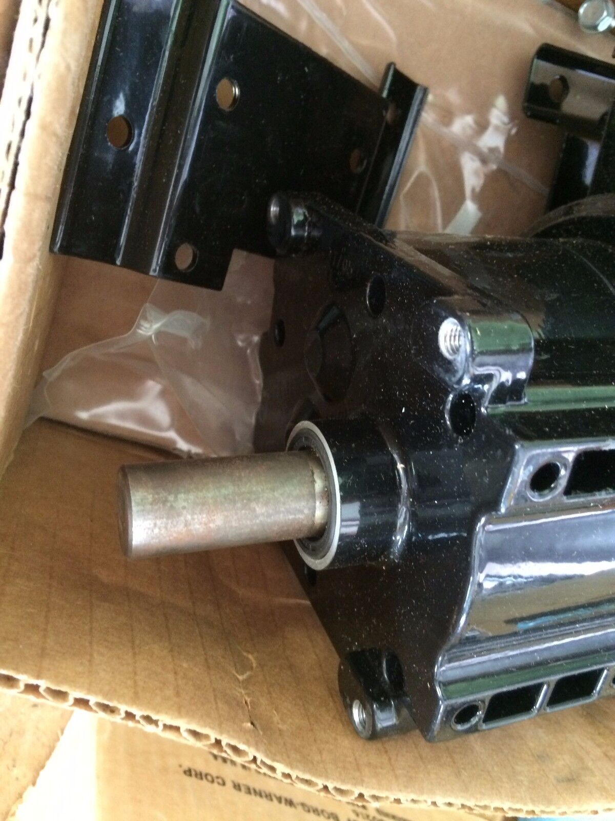 New Bison Minarik 508-01-402 Gear Motor Ac 230V .025Hp 0.82Amps,508 01 404,Bh