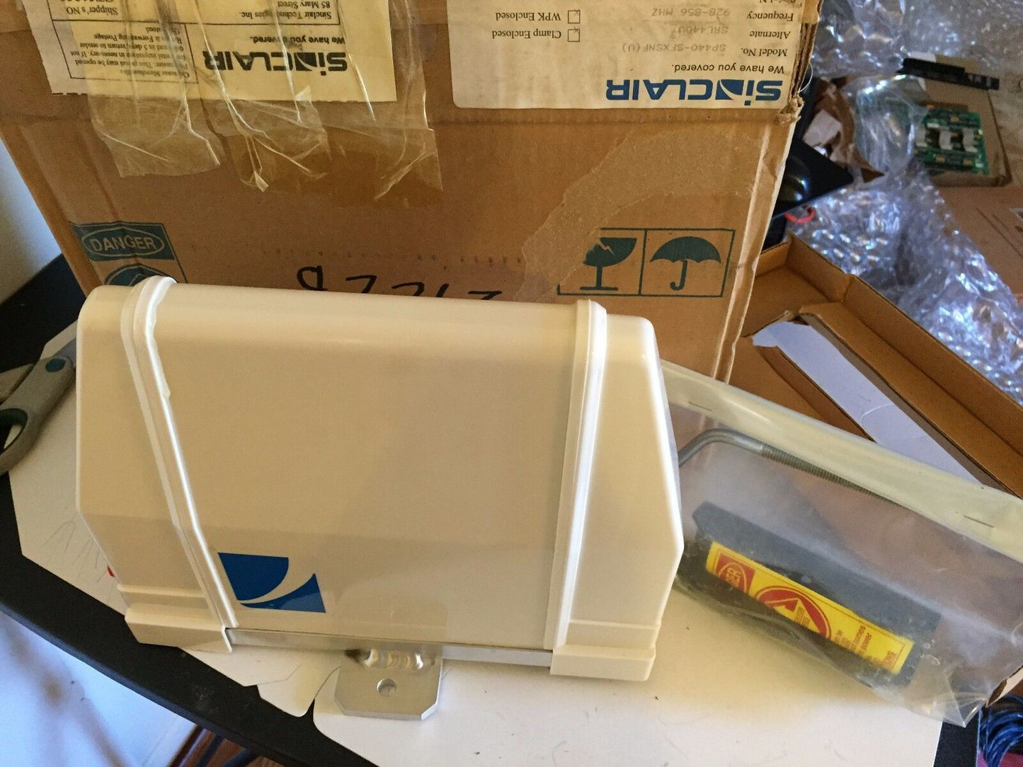New Sinclair Sp440-Sfxsnf(U) Directional Antenna 6Dbd Gain 956Mhz,Srl440u,Cy