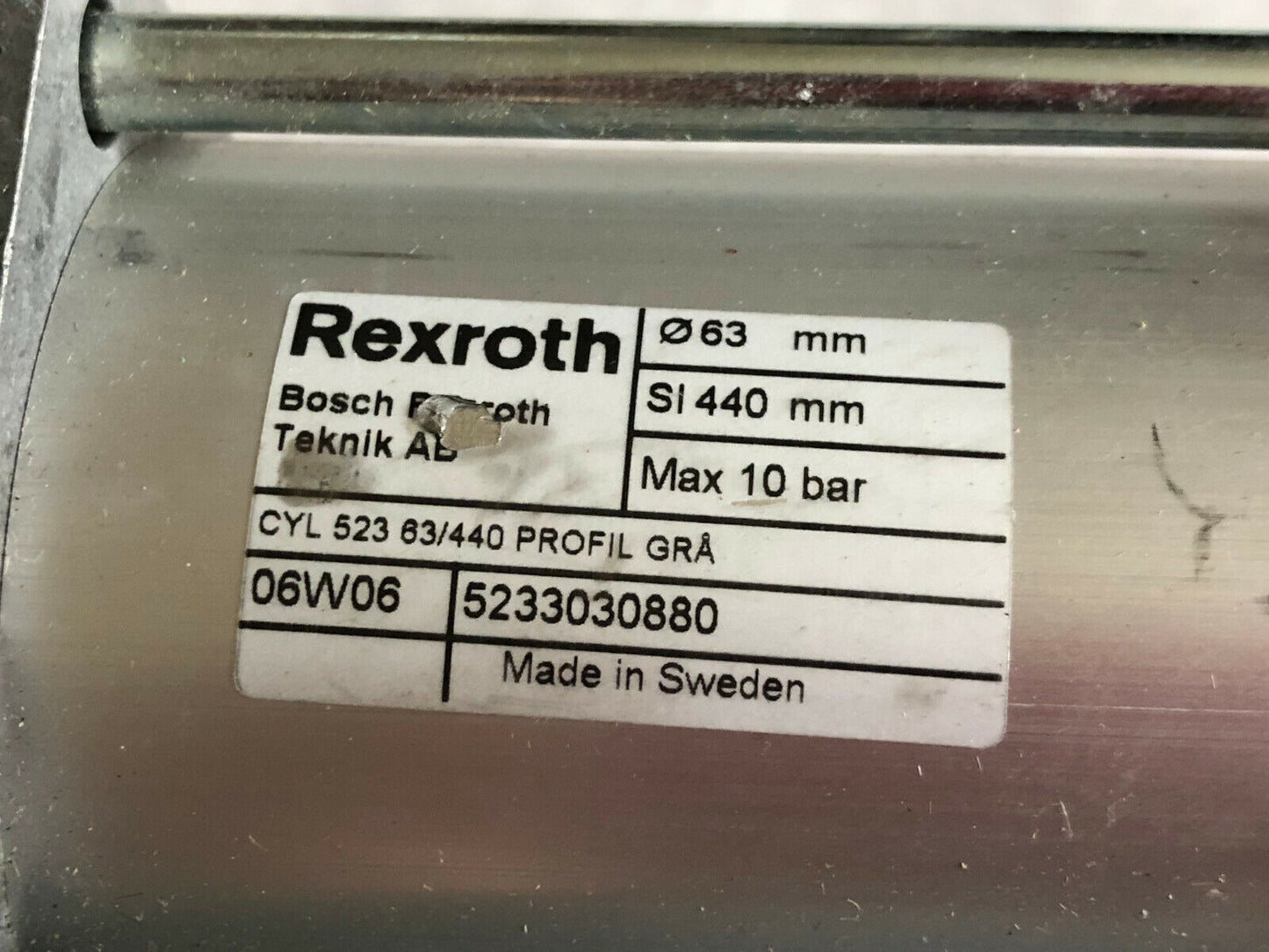 New Rexroth Cyl 523 63/440 Profil Gra Pneumatic Cylinder,06W06 5233030880,En