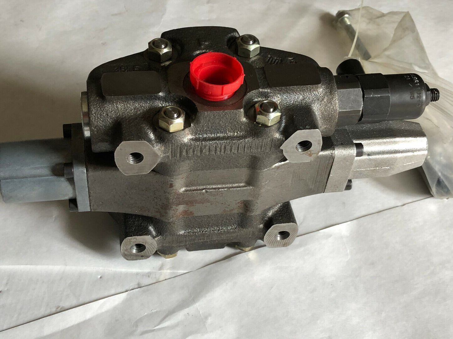 New Hydraulic Valve 3Xcar110213 21/05 Manual 10Cle,Ew