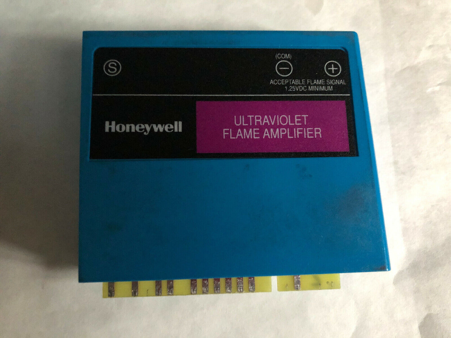 Cleaver Brooks 833-2718 Rm7800l1079,833-2730,833-2725,R7849a 1023 Ultraviolet,Tl