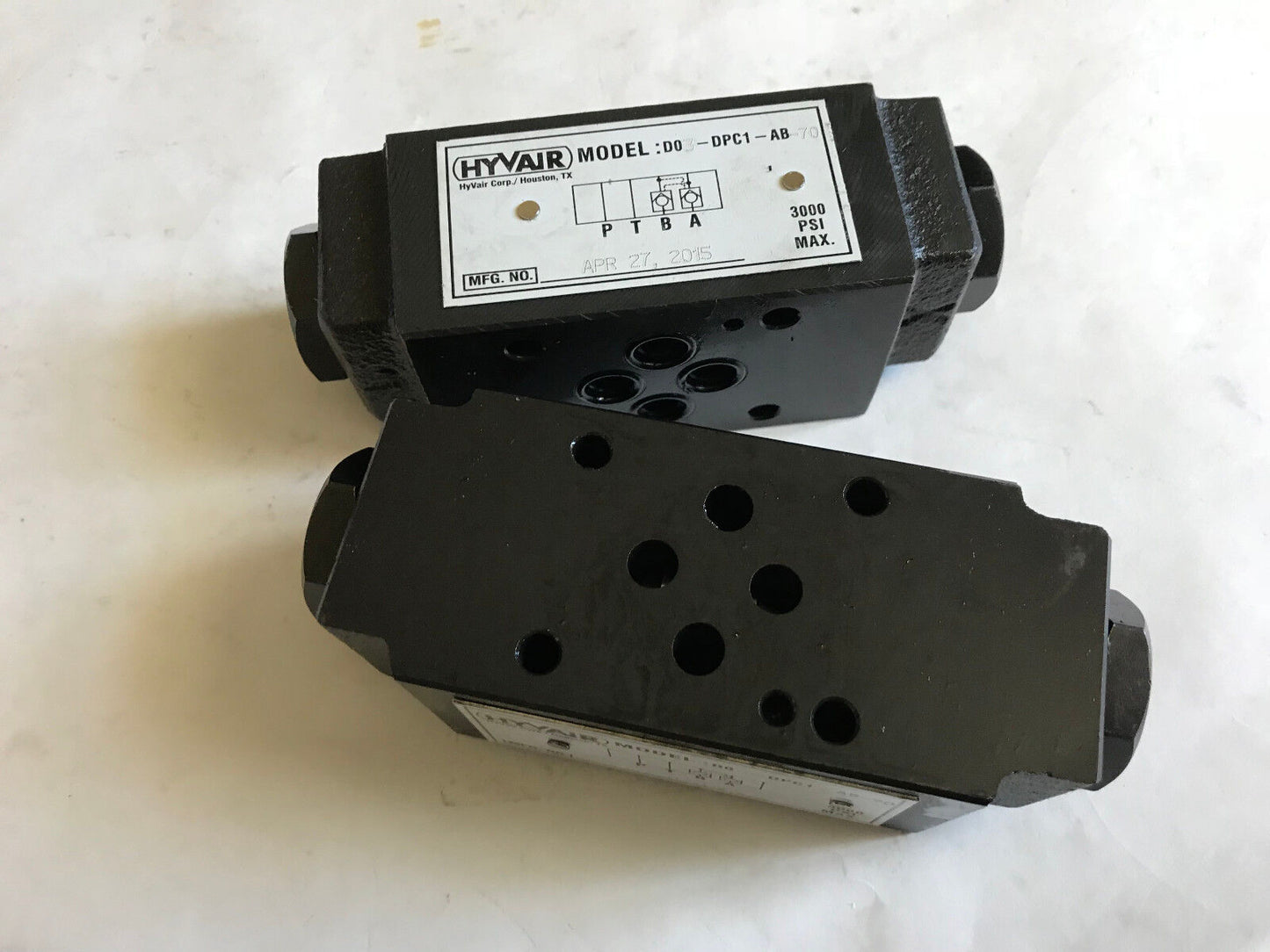 New Hyvair D03-Dpc1-Ab-70 Modular/Stackable Valves. 3000Psi,Aj