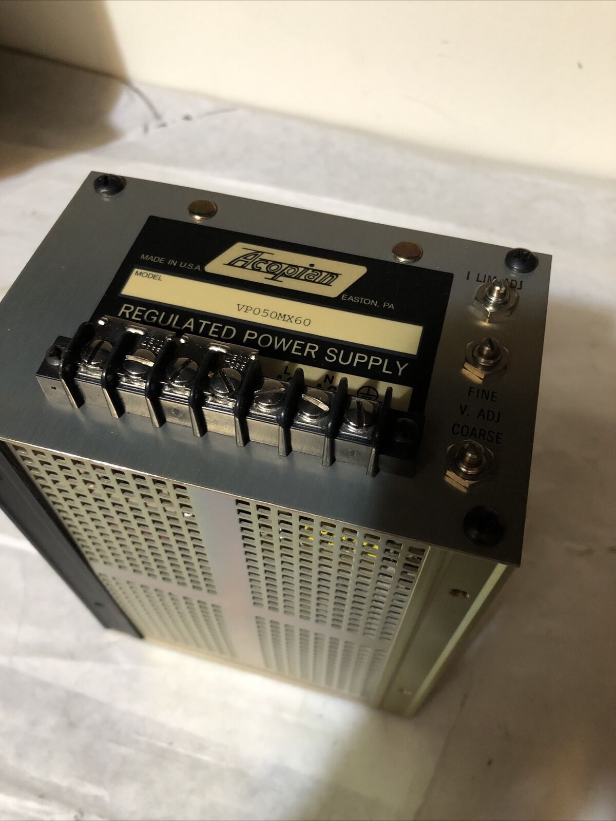 New Acopian Vp050mx60 Regulated Power Supply,Bk