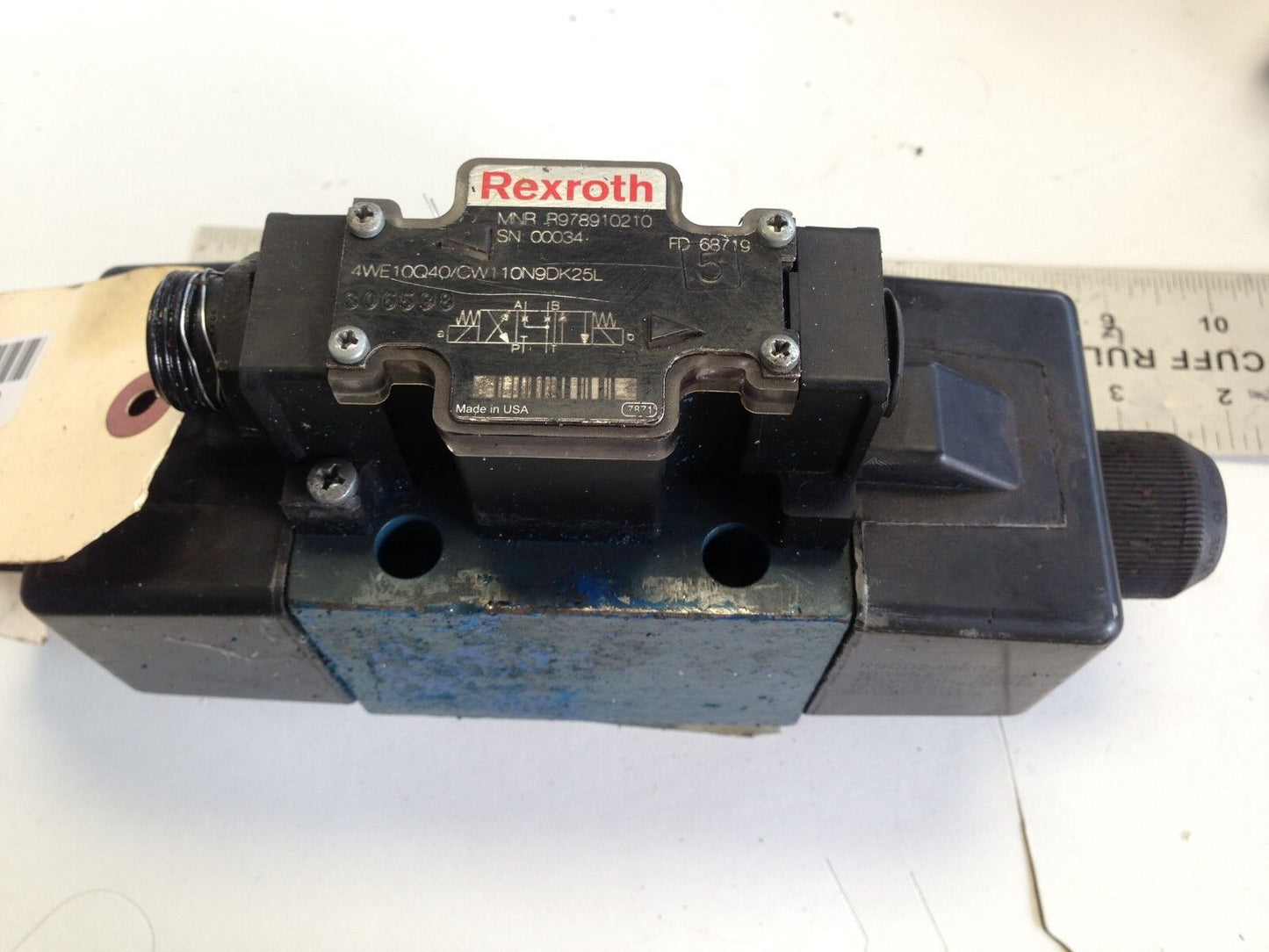 New Rexroth 4We10q40/Cw110n9dk25l Hydraulic Solenoid Valve, Mnr R978910210 V,Fi