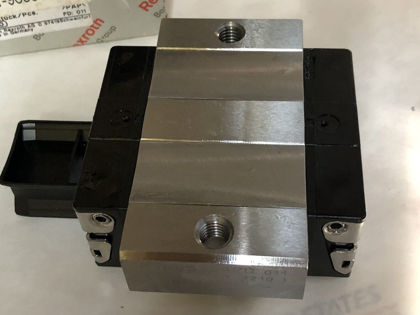 New Rexroth Bosch R166539420 011 (7210) 5101-9638-A Linear Rail Bearing,Dd