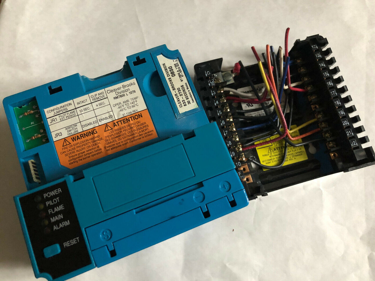 Cleaver Brooks 833-2718 Rm7800l1079,833-2730,833-2725,R7849a 1023 Ultraviolet,Tl