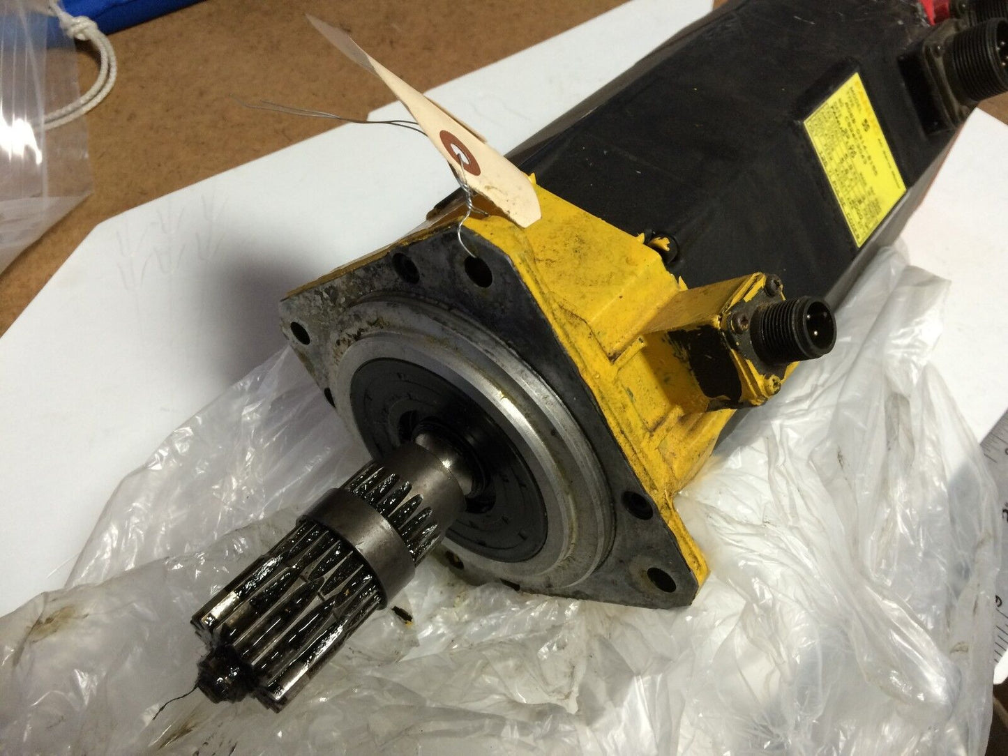 Fanuc A06b-0314-B155 Ac Servo Motor,3Ph,V,Rpm 2000,56,(A Plastic Is Damaged)Bw