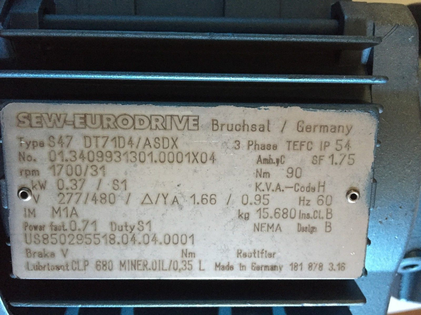 New Sew-Eurodrive S47 Dt71d4/Asdx Motor, 1700/31 Rpm, .37Kw, 277/480V,Br