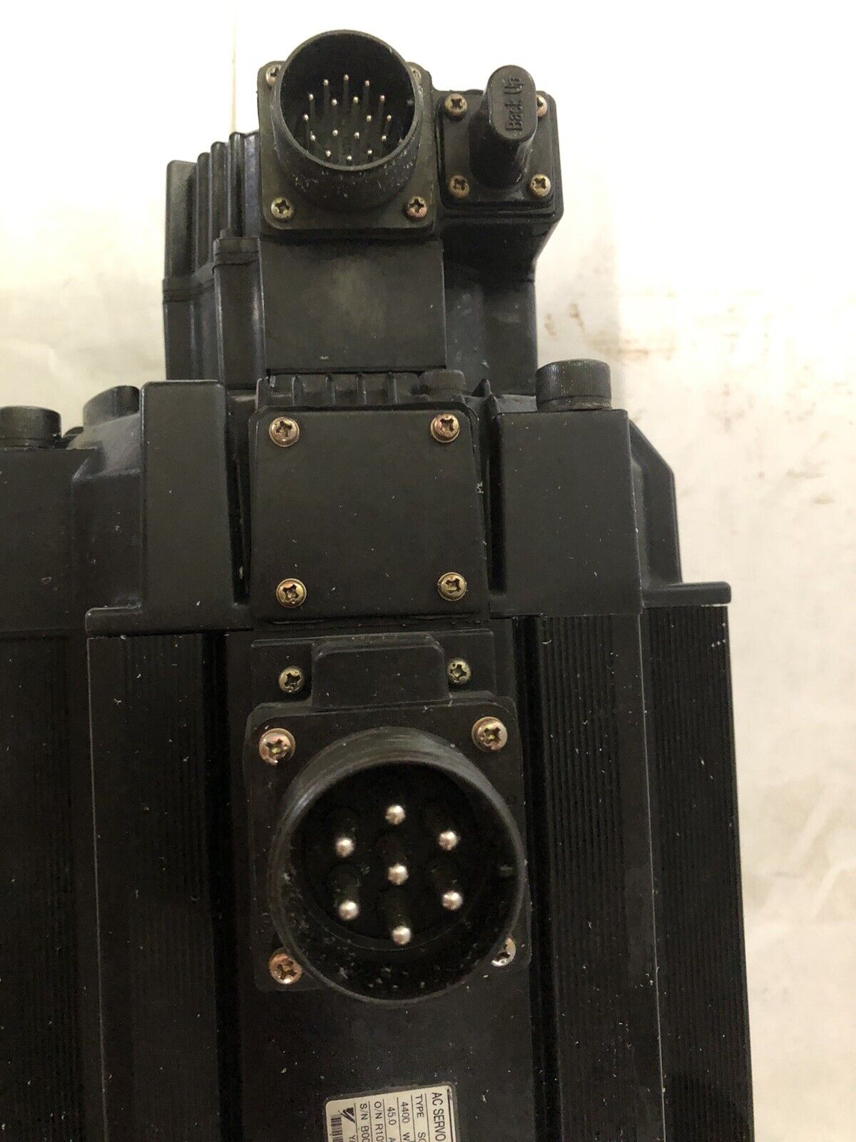 Yaskawa Sgmgh-44A2a-Yr15 Ac Servo Motor, 200 Vac, 1500 Rpm,Ar