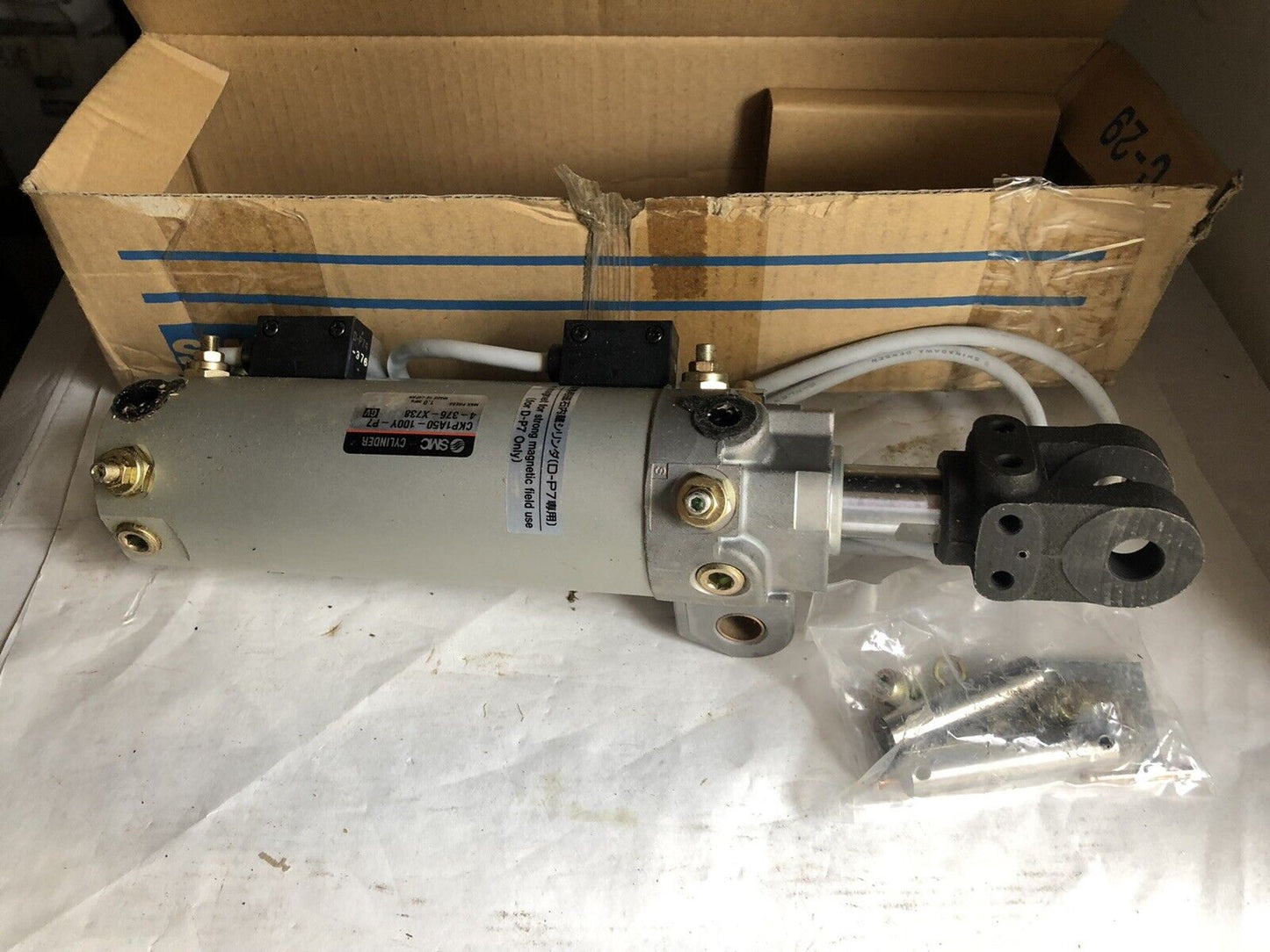 Smc Ckp1a50-100Y-P74-376-X738 Pneumatic Clamp Cylinder,Smc Ckp1a50-100Y-P7,Tc