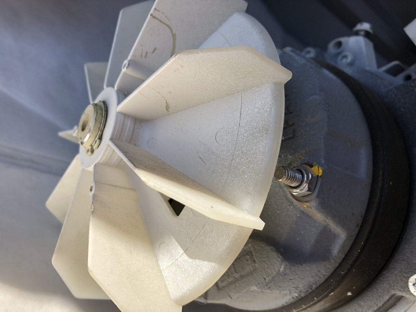 Sew Eurodrive K67dre90m4be2hr/Isu/Tf Ac Motor 3Ph 01.1325134801.0017.10,Fan,Ar