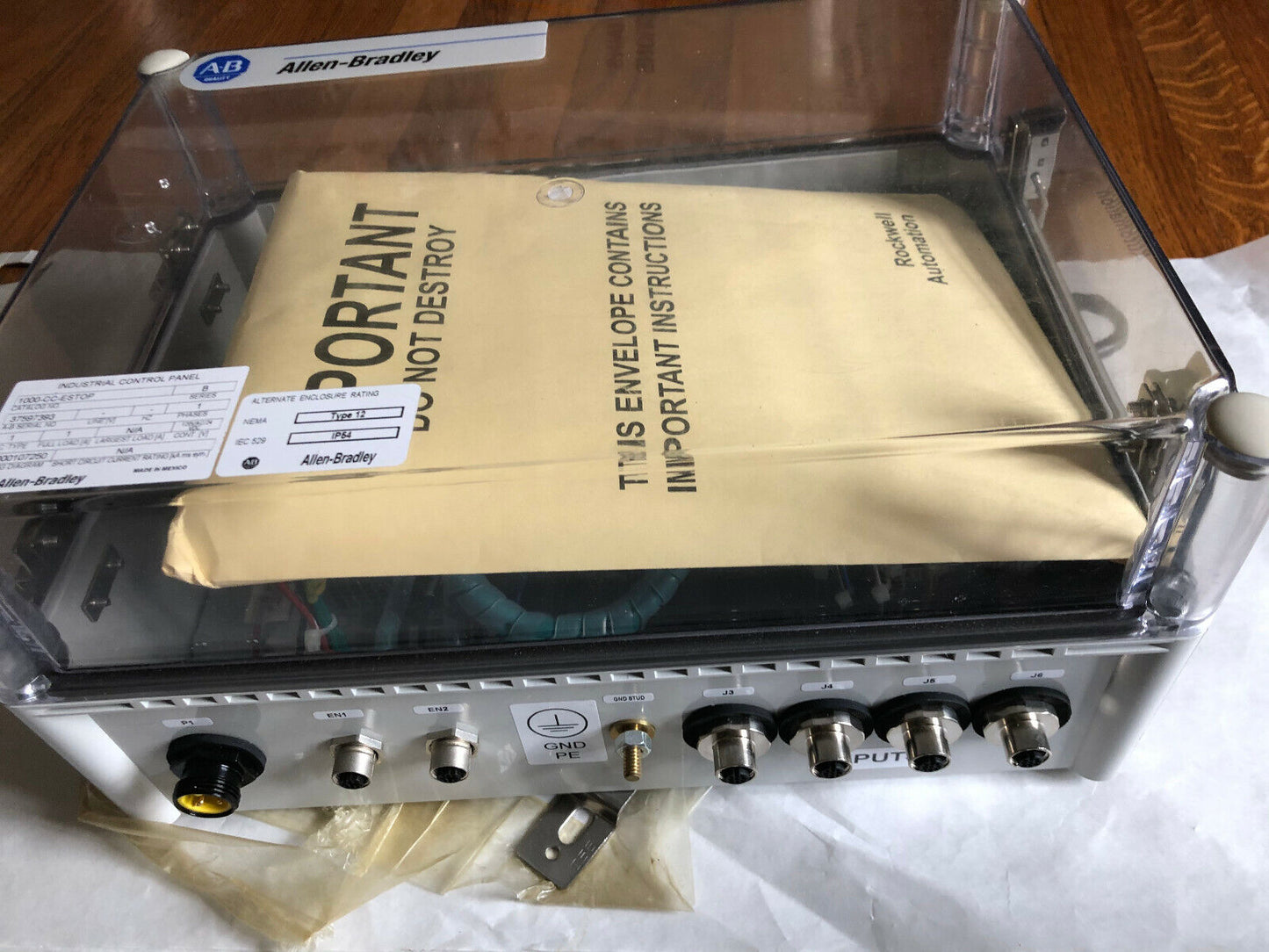 New Allen Bradley 1000-Cc-Estop Control Panel,Nema Type 12, Iec 529,Ip54 ,Fm