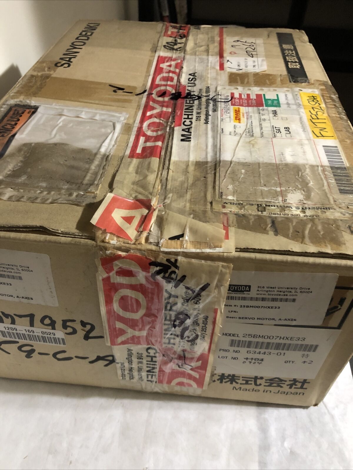New Sanyo Denki 25Bm007hxe33 Bl-Super Servo Motor, 11Mm Shaft Dia,E681000c1m ,Fj