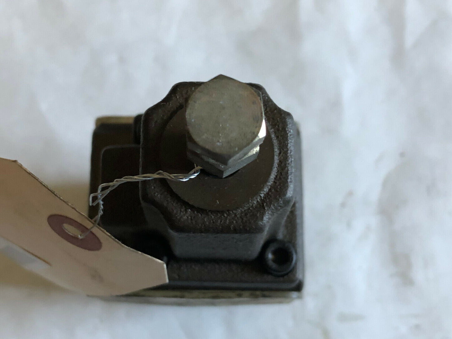 New Yuken Mhb-03-A-20,Vk-311322 1-0 Counterbalance Modular Valve,Mhb-03A20,Tn
