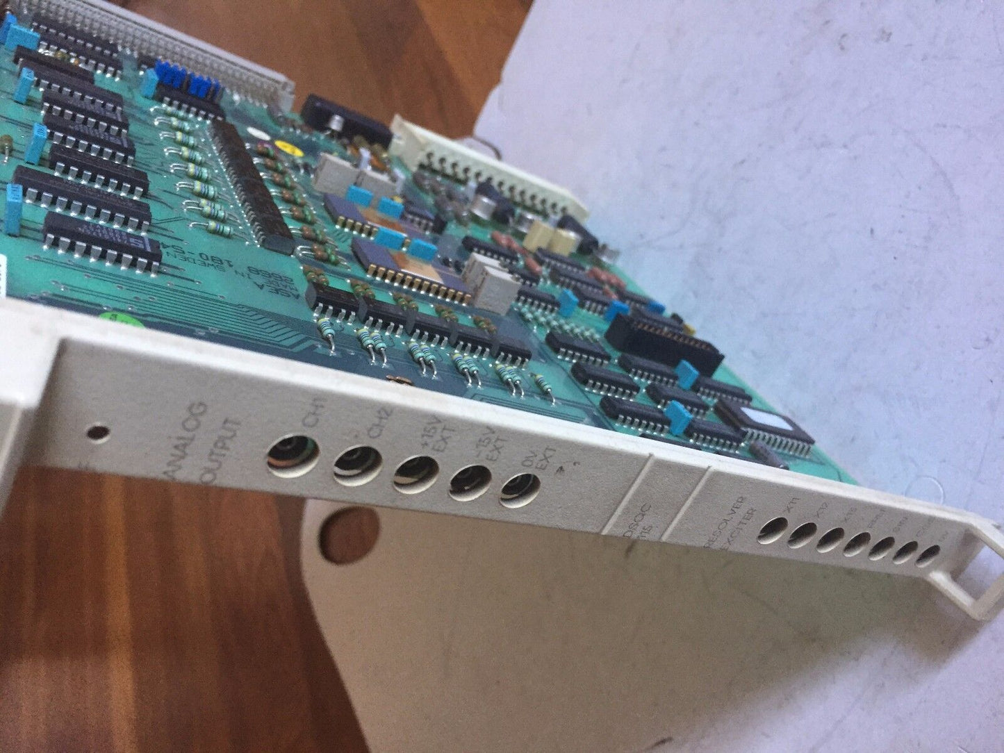 Abb Yb161102-Bs/1,Abb Dsqc 115,Asea Brown Boveri Resolver Exciter Board,Ax