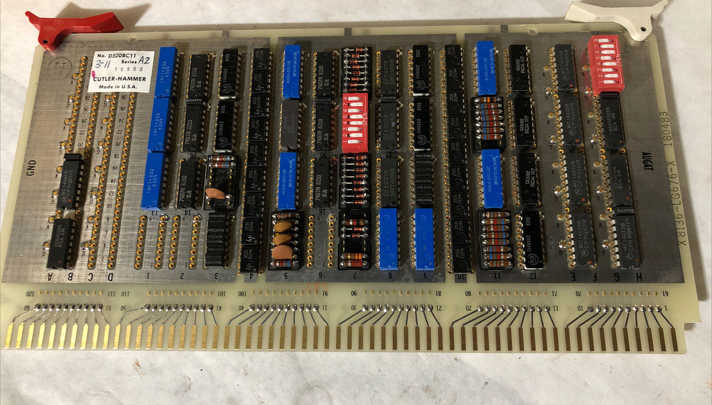 New Cutler-Hammer Eaton D520bc11 Pc Board Ca64199-P67 Emc-1,X8136-Lg676-X,Bf,Fk