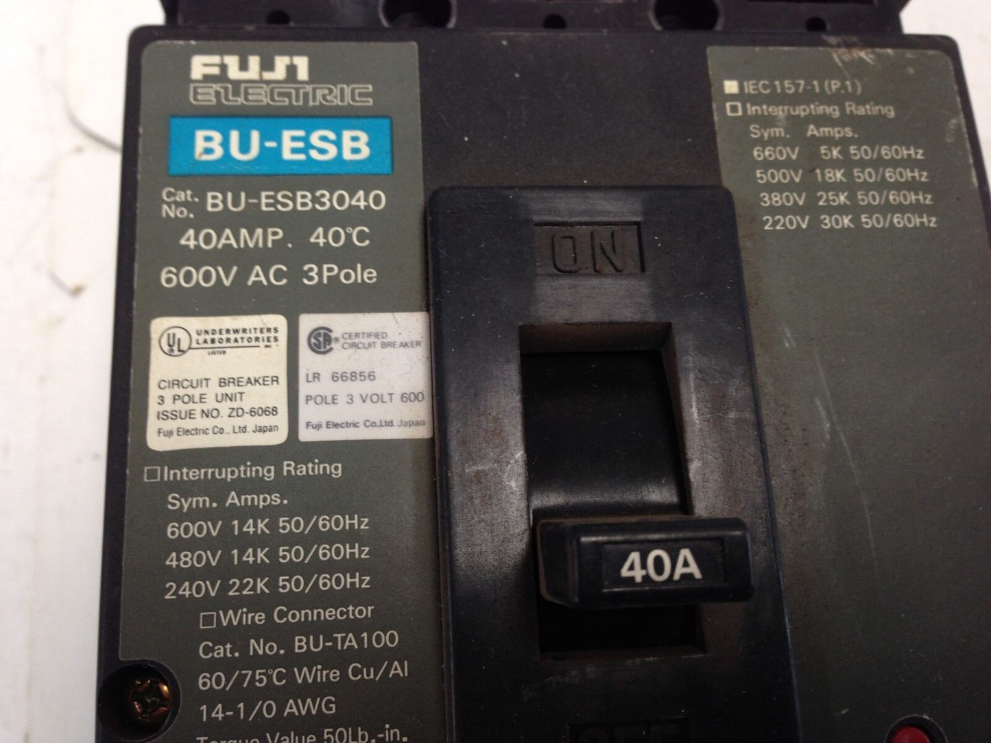 Fuji Electric Bu-Esb Circuit Breaker, Bu-Esb3040, 40 Amp, 600V Ac, 3 P,Di