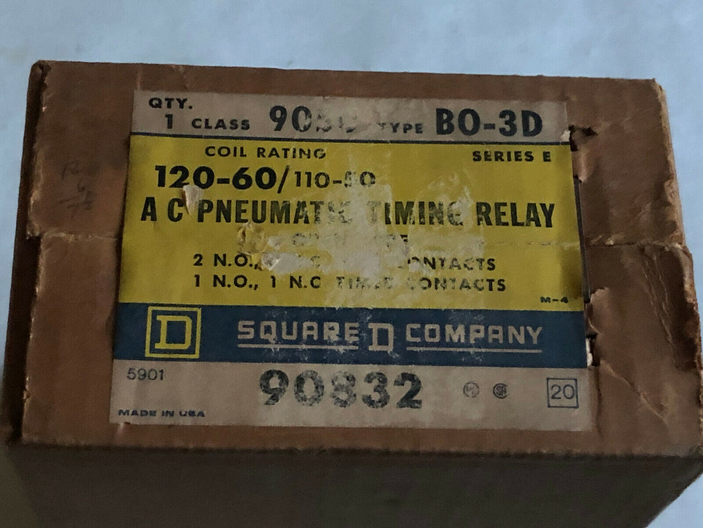 Square-D,Bo-3D, 9050 B0-3D Ac Pneumatic Relay,120 Vac,Class 9007,Type Bo-3,Bg