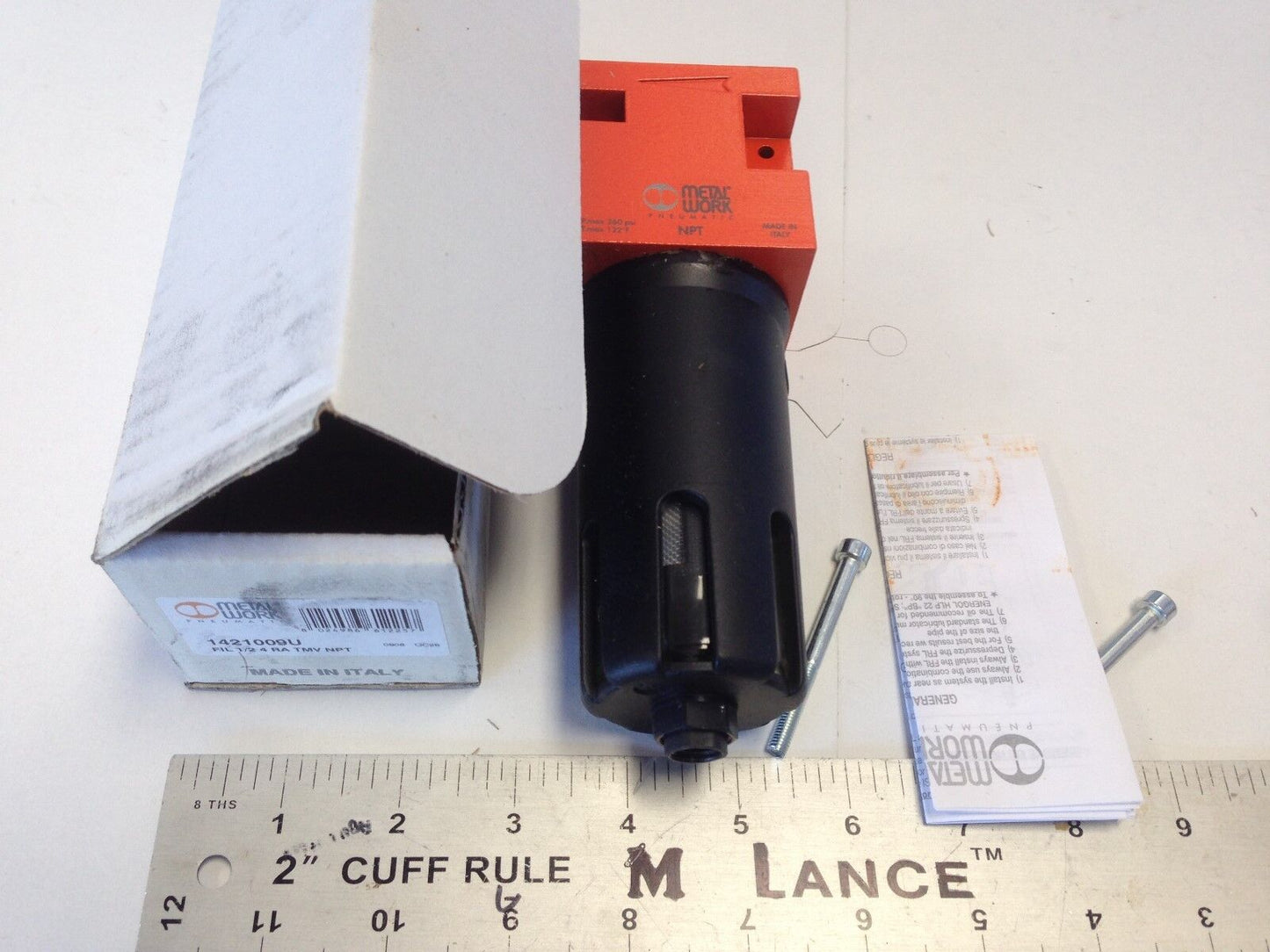 New 1/2" Npt Metal Work 1421009U Pneumatic Filter Regulator P.Max 260Psi 122F,Bw