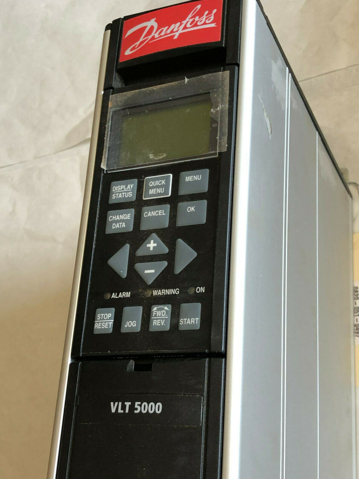 Danfoss Vlt 5000,Vlt5001pt5b20str3dlf10a00c0 Drive 500V,175Z0533,0.75Kw/1Hp,Fe