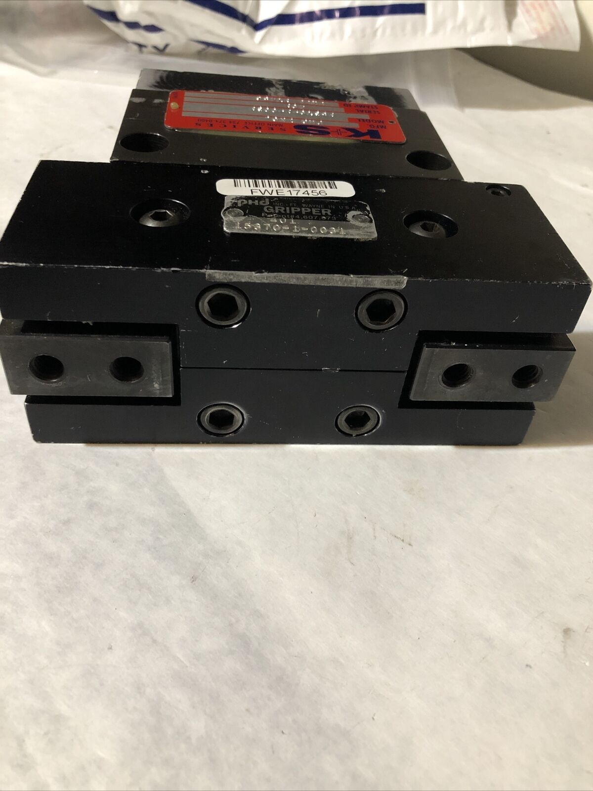Phd 15370-1-0031 ,Fwel 17456,Phd 401, 4,607,873 Pneumatic Gripper,Bs