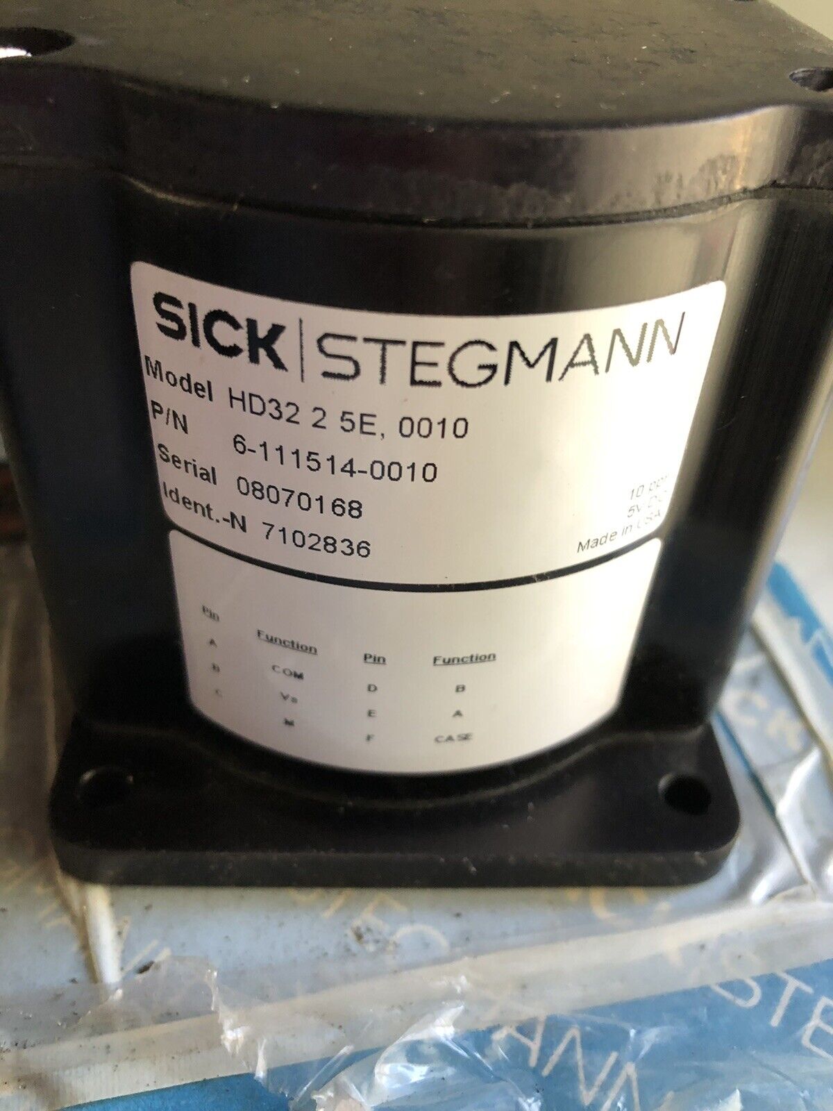 New Sick Stegmann Hd32-2-5E-0010 Rotary Encoder, 3/8" Shaft 6-111514-0010,Tc